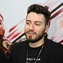 Ünlü YouTuber Enes Batur karantinadan kaçtı