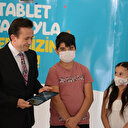 Tuzla'da 'Askıda Tablet' projesiyle ihtiyaç sahibi öğrenciler tabletlerine kavuşuyor: Online olmayan ev kalmayacak