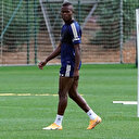 Fenerbahçe'nin yeni transferi Samatta gönülleri mest etti