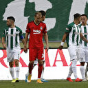 Beşiktaş savunması dağıldı, Konyaspor farka gitti