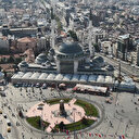 Taksim'e cami çok yakıştı: Minareler tamamlandı kule vinçler söküldü