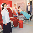 Virüsü yenen doktor plazma bağışçısı oldu