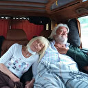 Cüneyt Arkın şaşkınlığını gizleyemedi: Biz sette soğan ekmek yerdik, ben böyle bir şey görmedim