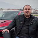 Engellilere ilham oldu: Görme engeli araba aşkını engellemedi