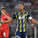 Fenerbahçeli futbolcu Nabil Dirar'ın koronavirüs testi pozitif çıktı