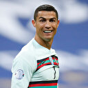 Koronavirüs testi pozitif çıkan Cristiano Ronaldo ambulans uçakla Torino'ya gitti