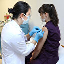 Bir firma koronavirüs ile ilgili çalışmalarının klinik denemelerini durdurdu
