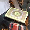 Gence'deki saldırı sonrası evi yıkılan ve enkazdan sadece elindeki Kur'an-ı Kerim'i kurtaran vatandaş: Allah'a and olsun korkmuyoruz, Karabağ bizimdir