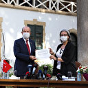 KKTC'nin yeni Cumhurbaşkanı Ersin Tatar mazbatasını aldı