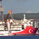Çanakkale Boğazı'ndan geçen Kanuni sondaj gemisi Şehitler Abidesi'ni selamladı