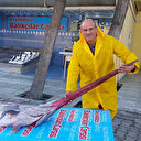 Marmara'da 3 metrelik dev kılıç balığı yakaladılar: Kilosu 100 liradan satılacak