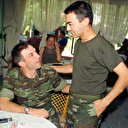 Ermenistan devlet radyosu Serdar Ortaç'ın fotoğrafını "Öldürülen Azerbaycan askeri" haberinde kullandı