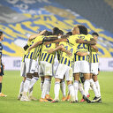 Fenerbahçe, Trabzonspor karşısında geriden gelerek kazandı