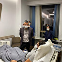 CHP’li Özel enkaz altından çıkarılanları ziyaret etti