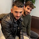 Cumhurbaşkanı Erdoğan Viyana'daki terör saldırısında bir kadın ve polisi kurtaran Türk gençler ile görüntülü konuştu