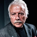 Oyuncu Ahmet Uz hayatını kaybetti