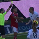 Burak Yılmaz'a çıkan kart tartışma konusu oldu: Kimse nedenini anlamadı