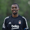 Beşiktaşlı Bernard Mensah milli takıma ara verdiğini açıkladı