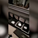 Paşinyan'ın konutunu basan eylemciler saat ve mücevherleri yağmaladı