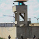 Sokak ortasında saldırıya uğrayan kadını, kulede nöbet tutan asker kurtardı