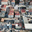 Riskli binada oturanlara belediye 'Boşaltın' dedi, bir mahalle karıştı