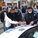Sokak ortasında sigara içerken yakalanınca 'Televizyon izlemiyorum, haberim yok’ diye kendini savundu