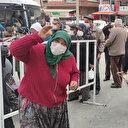 HES kodu olmadan pazara girmeye çalışan yaşlılar güldürdü: Ben nereden bulayım şimdi! Hastayım tansiyonum var