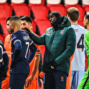 Başakşehir'in yıldızı Demba Ba'dan ırkçılığa büyük tepki: "Oynamak istemiyorum"