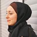 Kendi bahçelerinde bahçıvan: İki öykücü