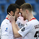 Hakan Çalhanoğlu Milan'ı Serie A tarihine geçirdi: Maç başlar başlamaz asist yaptı