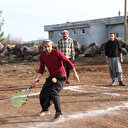 Kendi imkanlarıyla tenis kortu yapan Şanlıurfalı köylülere Bakan Kasapoğlu'ndan müjde