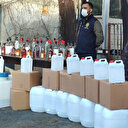 Vatandaşı zehirleyeceklerdi: Yeni yıl öncesi 2,5 ton sahte içki ele geçirildi