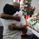 ABD'de salgının tırmandığı California'da cenaze evlerinde yer kalmadı