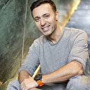 Fotoğrafları izinsiz kullanılmıştı: Mustafa Sandal akaryakıt şirketine açtığı davayı kazandı