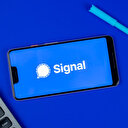 Elon Musk iletişim için WhatsApp yerine Signal uygulamasını öneriyor