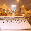 İstanbullular güne kar yağışı ile uyandı