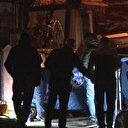 Tehdit edilen genç kızı korumak isteyen dayısı canından oldu