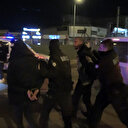 Kısıtlamada
sokağa çıktılar "Siz bize ceza yazamazsınız"
diyerek polise
hakaret ettiler