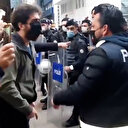 Kadıköy'de provokatörler 'katil polis' sloganları atarak emniyet güçlerine saldırdı