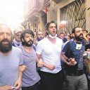 Gezici Memet Ali Alabora'dan Boğaziçi protestolarına destek geldi