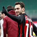 Hakan Çalhanoğlu'nun asistleri farkı getirdi