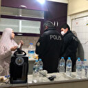 Gürültü şikayetine giden polis evde düğün yapan gelin damatla karşılaştı