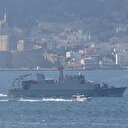 Mayın avcı gemisi Çanakkale Boğazı'ndan geçti