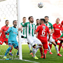 Konya'da gol sesi çıkmadı: Kötü zeminde puanlar paylaşıldı