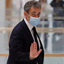 Eski Fransa Cumhurbaşkanı Sarkozy 3 yıl hapis cezasına çarptırıldı