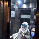 İstanbul'da metrobüs asansöründe mahsur kalan iki kadın kurtarıldı