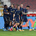 Fenerbahçe Konyaspor deplasmanında kendine geldi: Zirve takibi devam ediyor