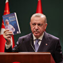 Cumhurbaşkanı Erdoğan, 'Türkiye'nin Koronavirüsle Başarılı Mücadelesi' kitabını takdim etti