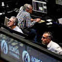 Borsada işlemler iki kez durduruldu: Tüm kayıplar telafi edildi