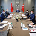 Cumhurbaşkanı Yardımcısı Oktay ilaç sektörü yöneticileriyle yerli koronavirüs aşısını görüştü